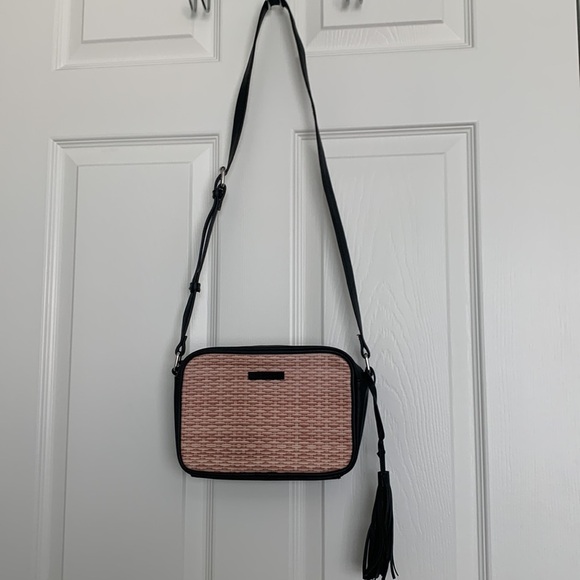 TAHARI Crossbody Bag - Picture 1 of 9